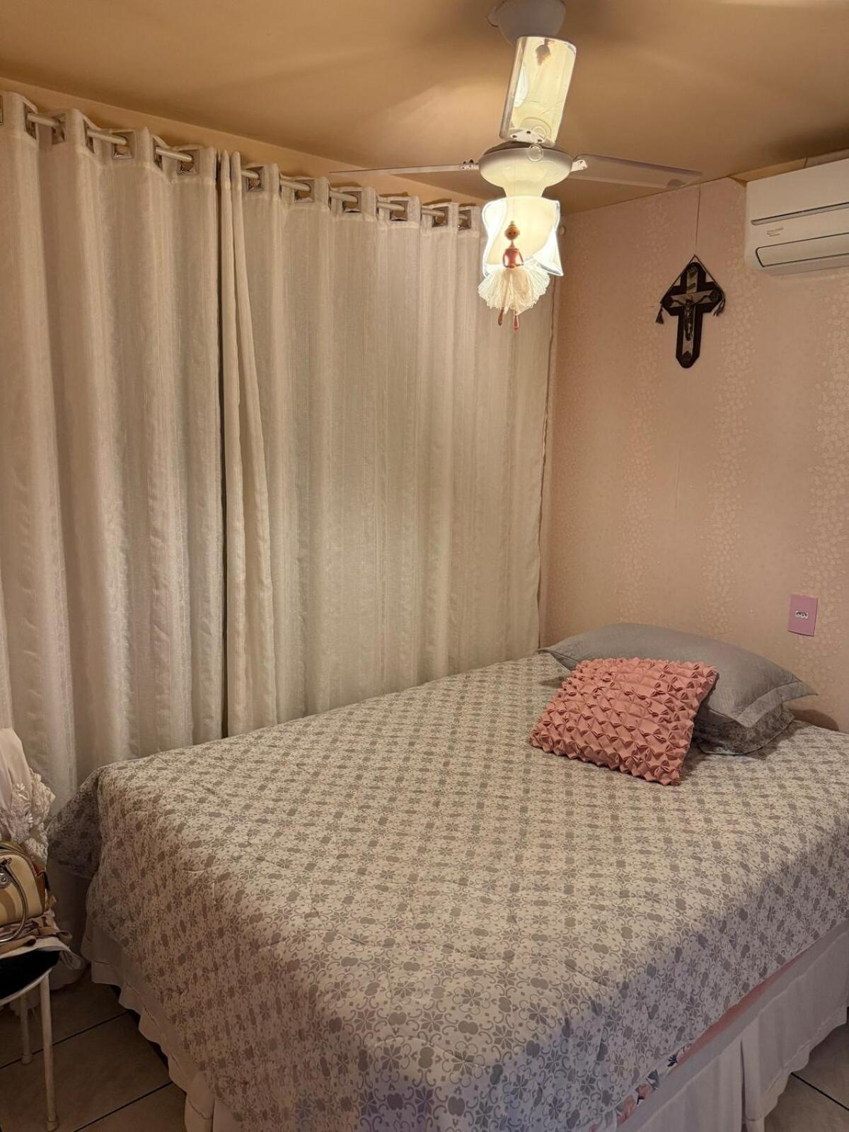 Holiday home Residencia Com Piscina E Otima Localizao *